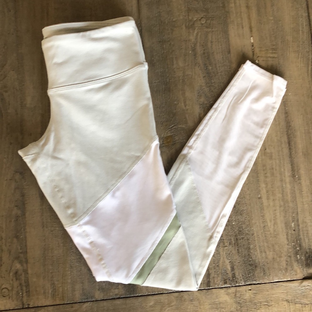 White/Green Alo Yoga Sheila Leggings